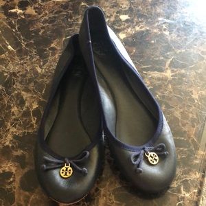 Tory Burch Navy flats
